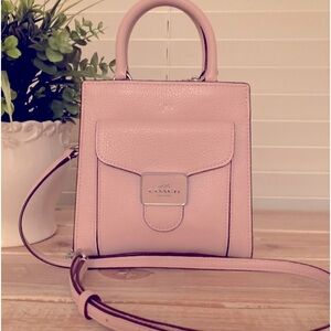 Coach Crossbody Light Pink